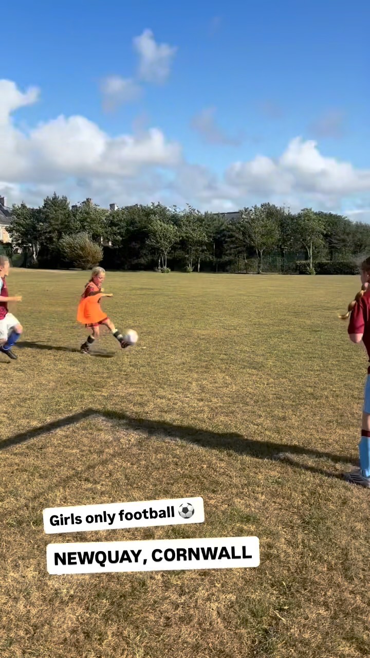 It’s incredible and amazing to watch how quickly these girls are developing ♥️ 💪 ⚽️ 

#newquay #whatsoncornwall #girlsfootball #thisgirlcan #footballcornwall